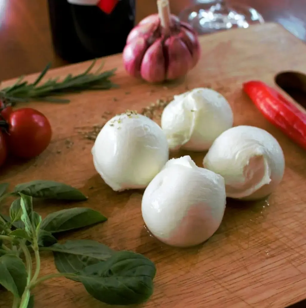 Queijo de búfala Muçarela Bolinha 500gr.